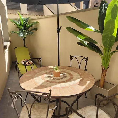 Appartement Cosy Avec Exterieur Au Coeur De La Provence Monteux Exterior photo