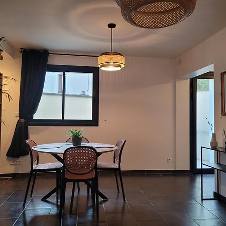 Appartement Cosy Avec Exterieur Au Coeur De La Provence Monteux Exterior photo